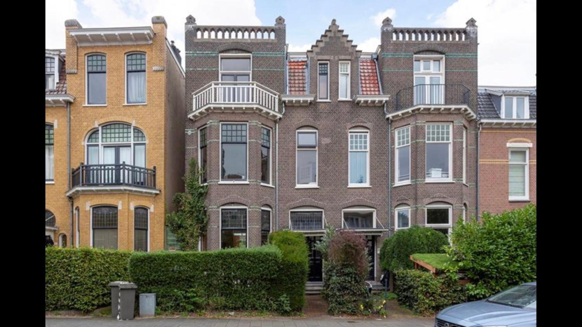 Het Huis Met De Barbies Arnhem Exterior foto